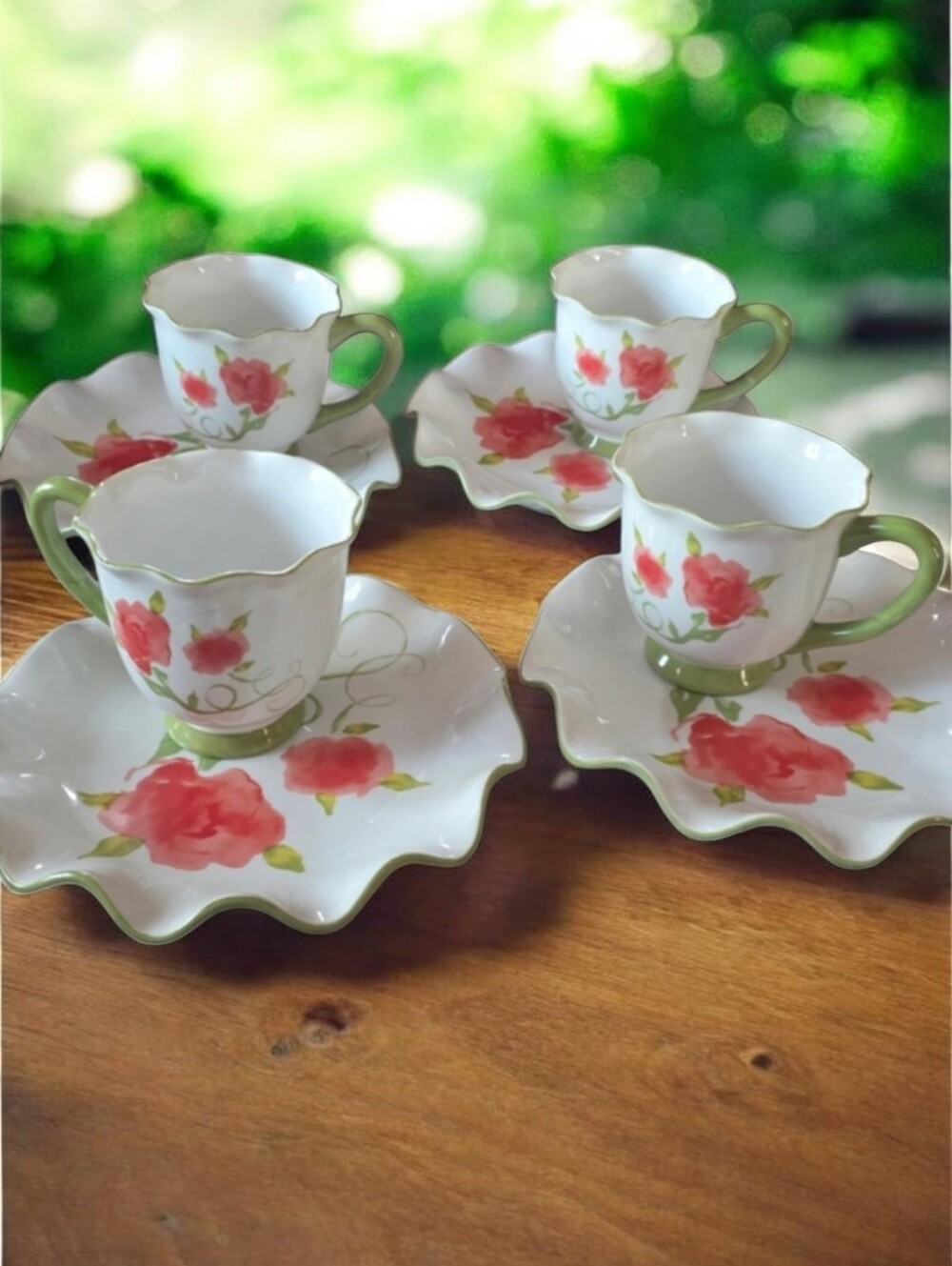 VINTAGE MIDWEST OF CANNON (8PC) Scalloped Plates and Cups Rose Top